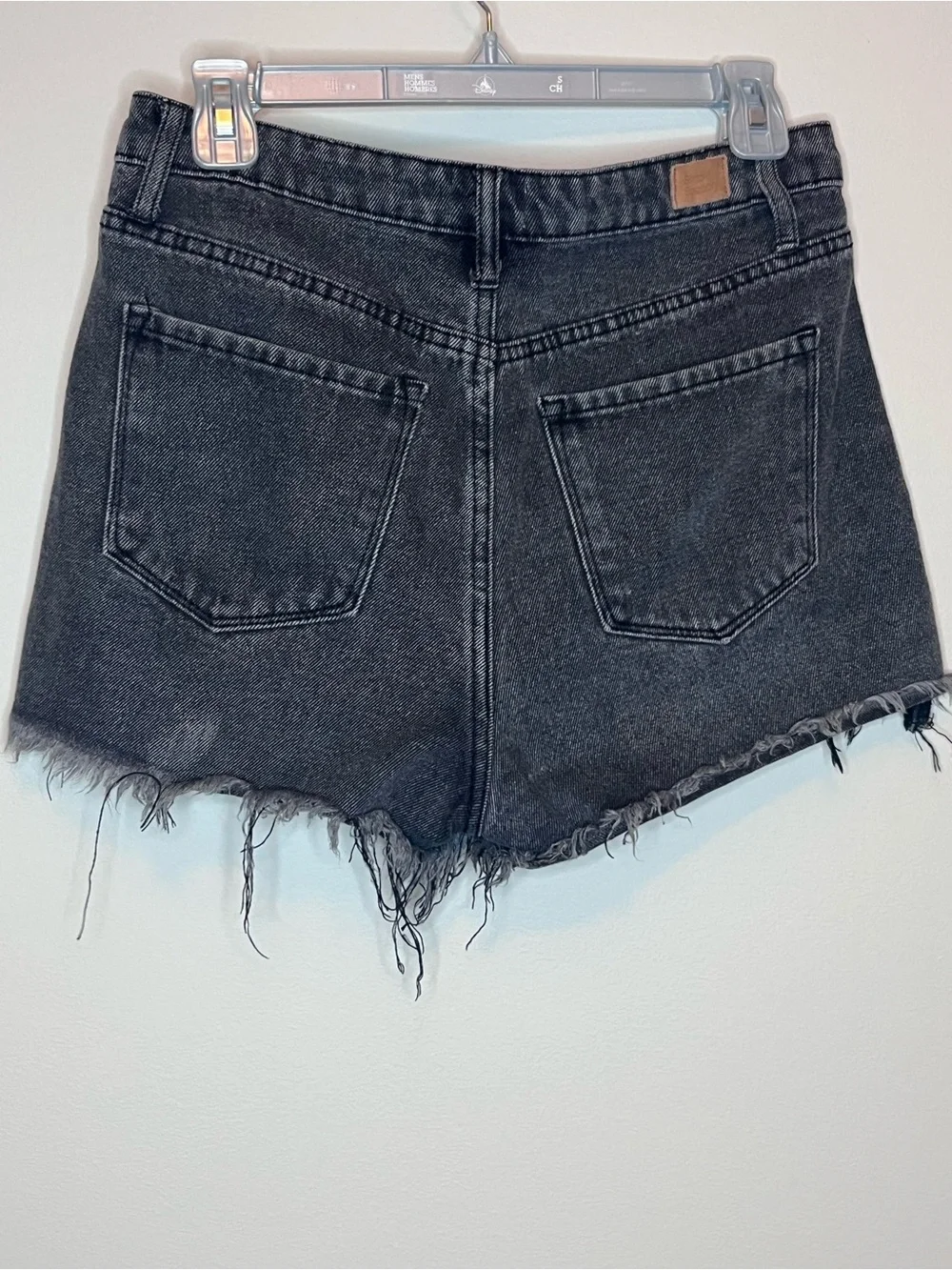 Simple Society Women's Distressed Black Denim Jean Shorts size 5/27